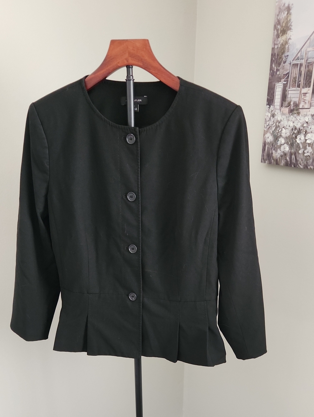 Ann Taylor Black Round-Neck Pleated 4 Button Jacket Size 12